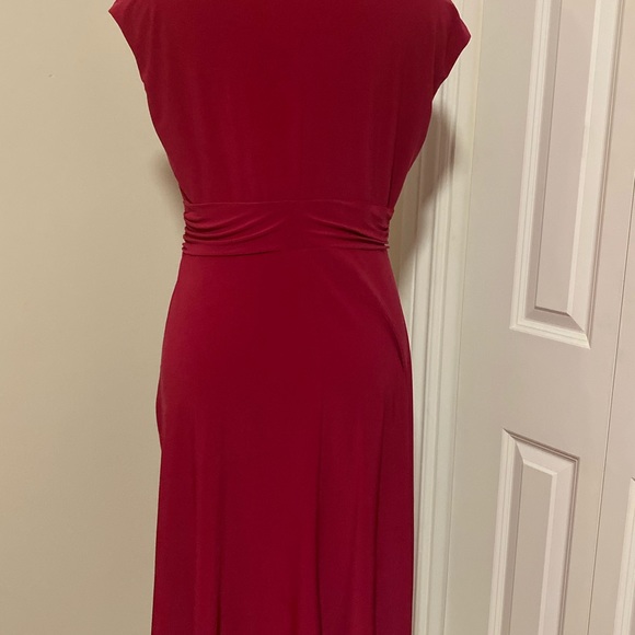 Beautiful Evan  Dress! - Picture 5 of 6